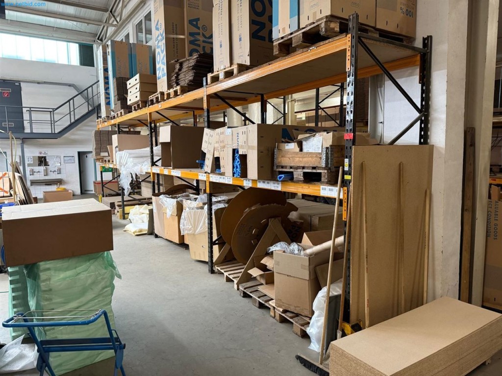 Maschinen, Warenvorräte, Lagertechnik u. Designmöbel eines Möbelherstellers-4