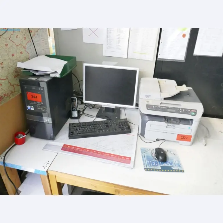 Maschinen, Warenvorräte, Lagertechnik u. Designmöbel eines Möbelherstellers-1