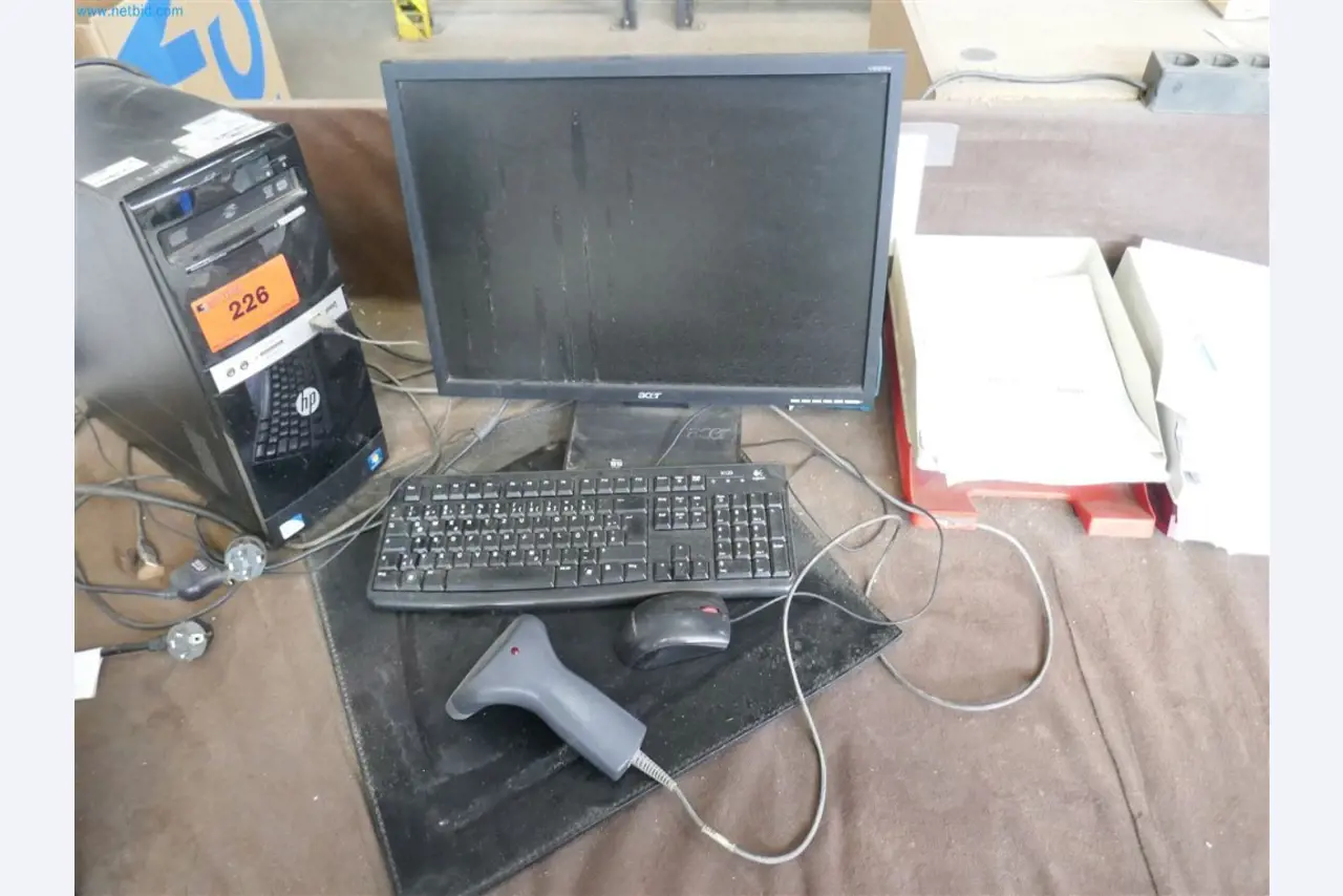 Maschinen, Warenvorräte, Lagertechnik u. Designmöbel eines Möbelherstellers-3