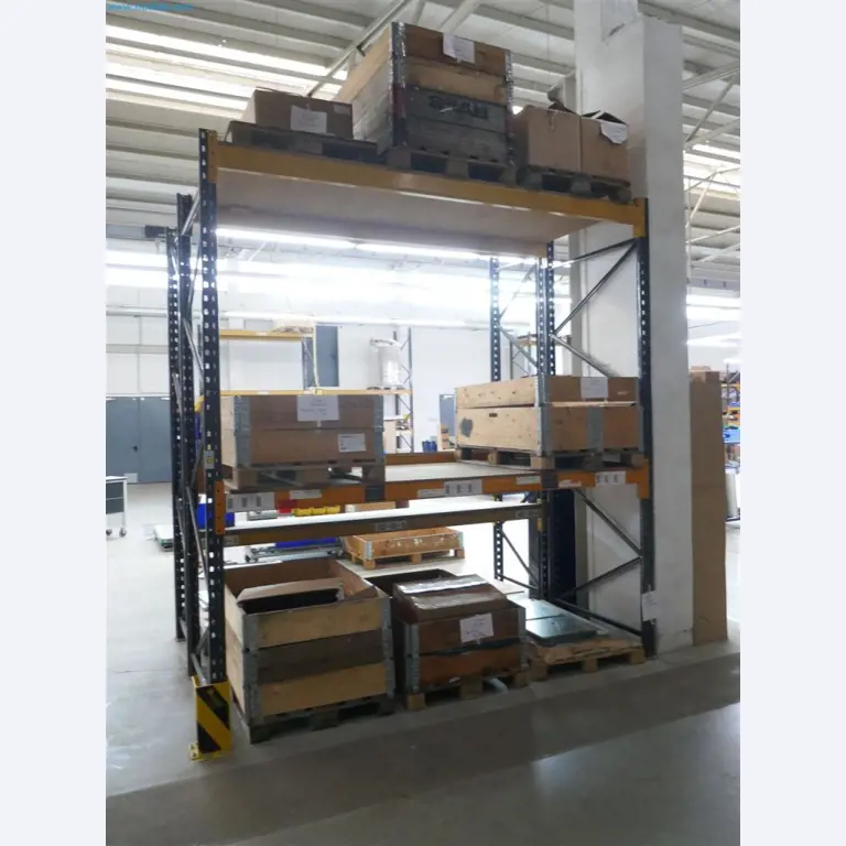 Maschinen, Warenvorräte, Lagertechnik u. Designmöbel eines Möbelherstellers-10