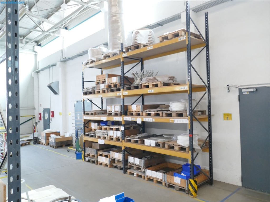 Maschinen, Warenvorräte, Lagertechnik u. Designmöbel eines Möbelherstellers-1