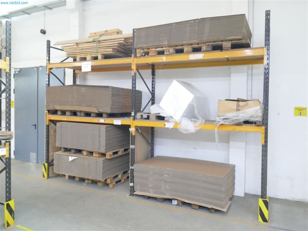 Maschinen, Warenvorräte, Lagertechnik u. Designmöbel eines Möbelherstellers-3