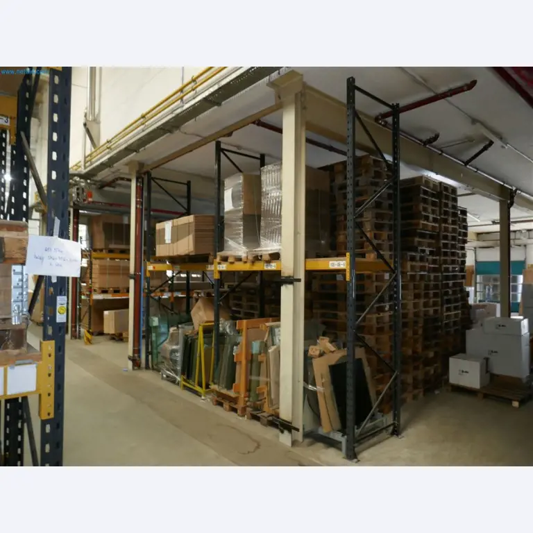 Maschinen, Warenvorräte, Lagertechnik u. Designmöbel eines Möbelherstellers-6