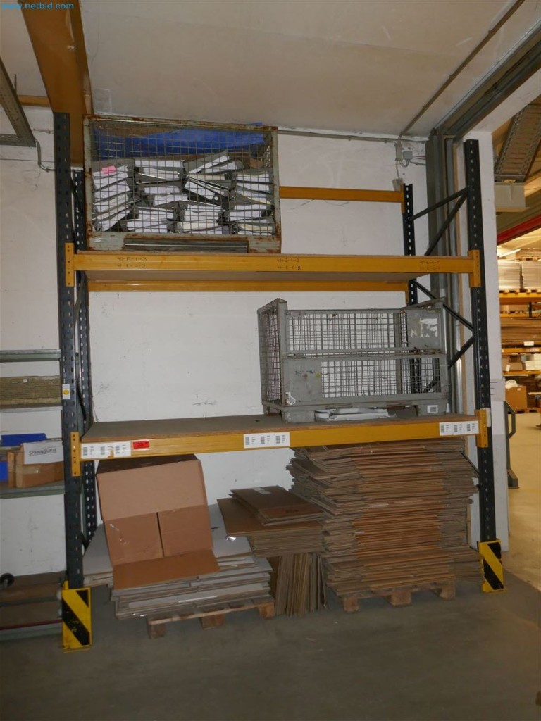 Maschinen, Warenvorräte, Lagertechnik u. Designmöbel eines Möbelherstellers-8