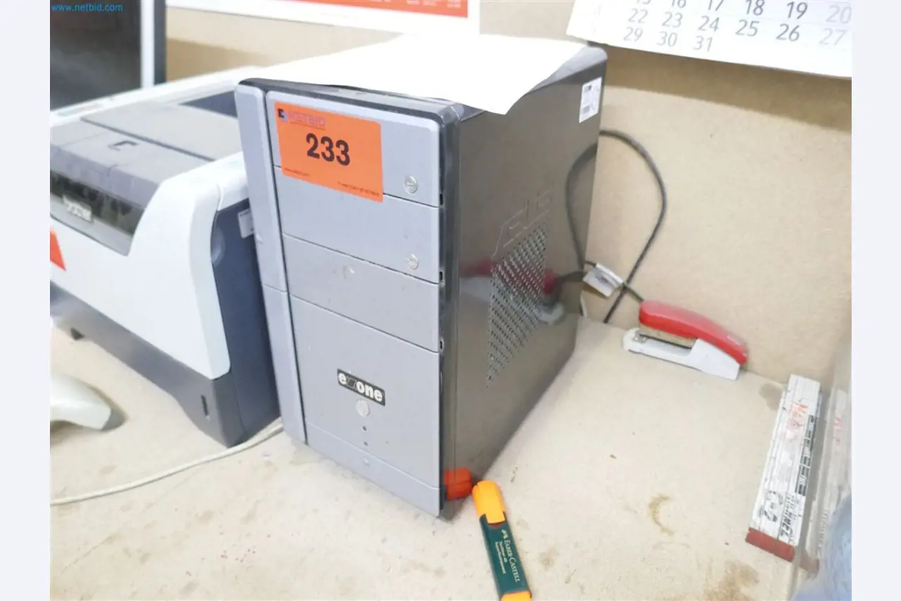 Maschinen, Warenvorräte, Lagertechnik u. Designmöbel eines Möbelherstellers-2