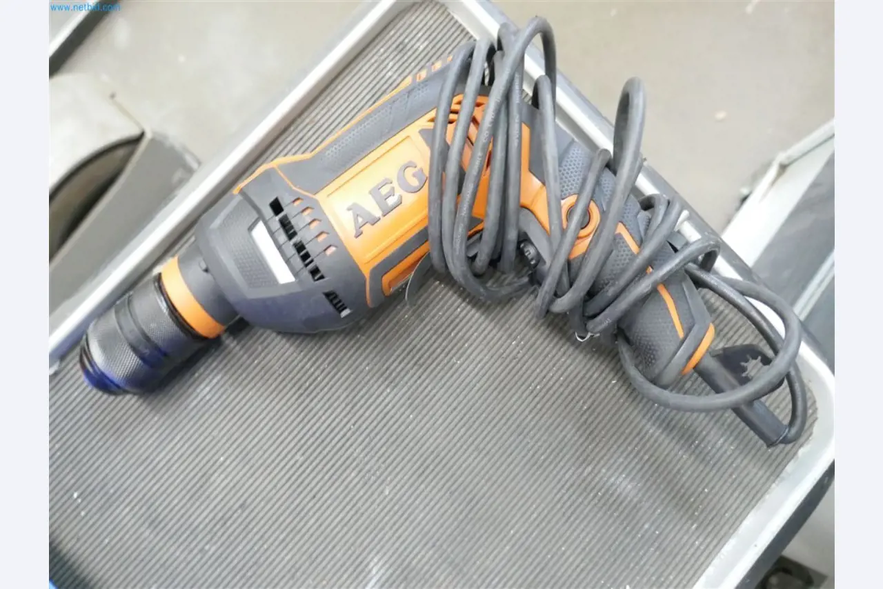 Maszyny, zapasy, technologia przechowywania i designerskie meble od producenta mebli-5