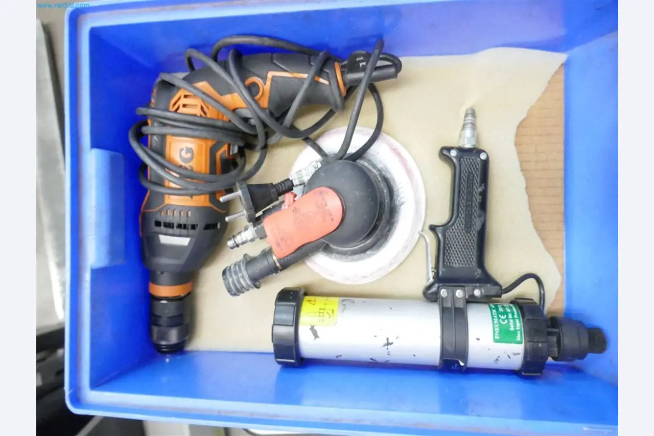 Maszyny, zapasy, technologia przechowywania i designerskie meble od producenta mebli-6