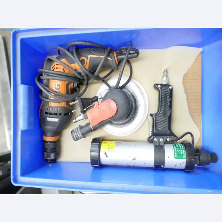 Maszyny, zapasy, technologia przechowywania i designerskie meble od producenta mebli-6