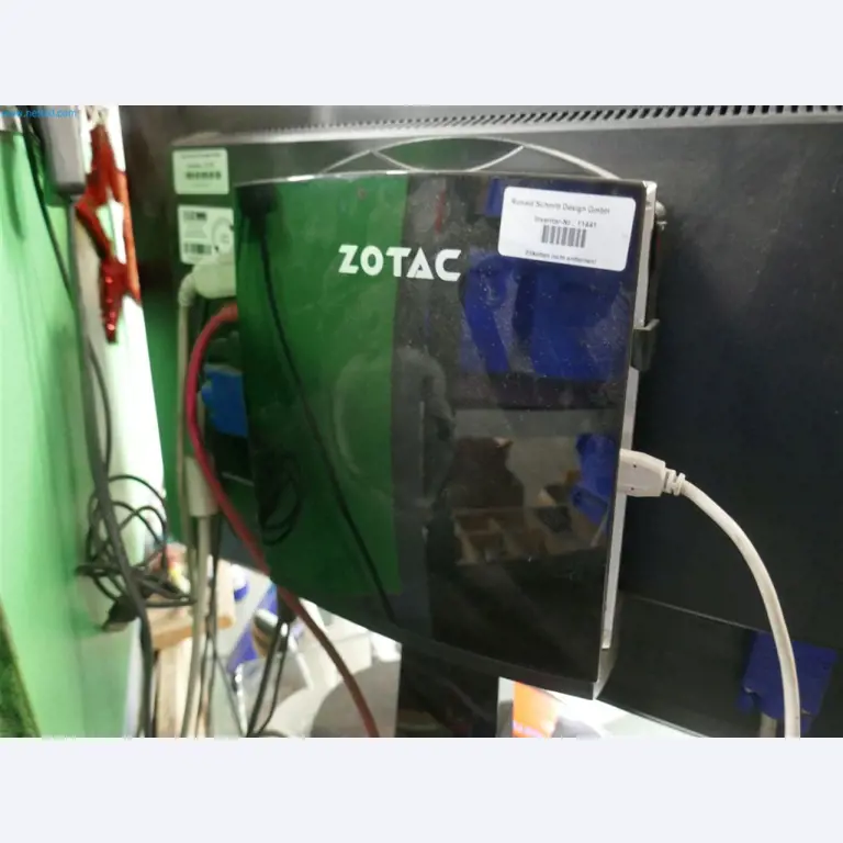 Maschinen, Warenvorräte, Lagertechnik u. Designmöbel eines Möbelherstellers-1