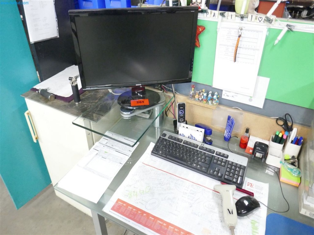 Maschinen, Warenvorräte, Lagertechnik u. Designmöbel eines Möbelherstellers-3