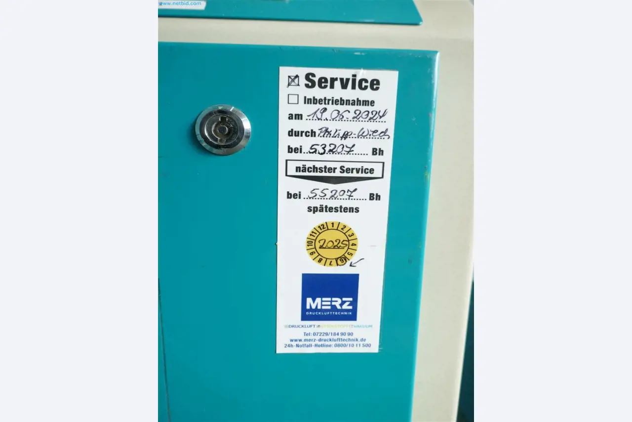 Maschinen, Warenvorräte, Lagertechnik u. Designmöbel eines Möbelherstellers-5