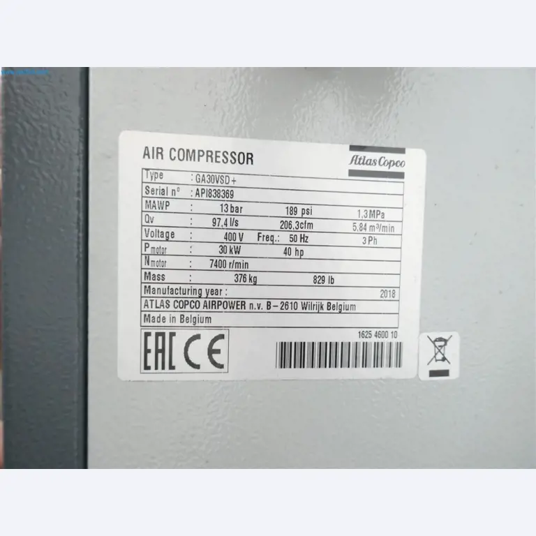 Maschinen, Warenvorräte, Lagertechnik u. Designmöbel eines Möbelherstellers-3