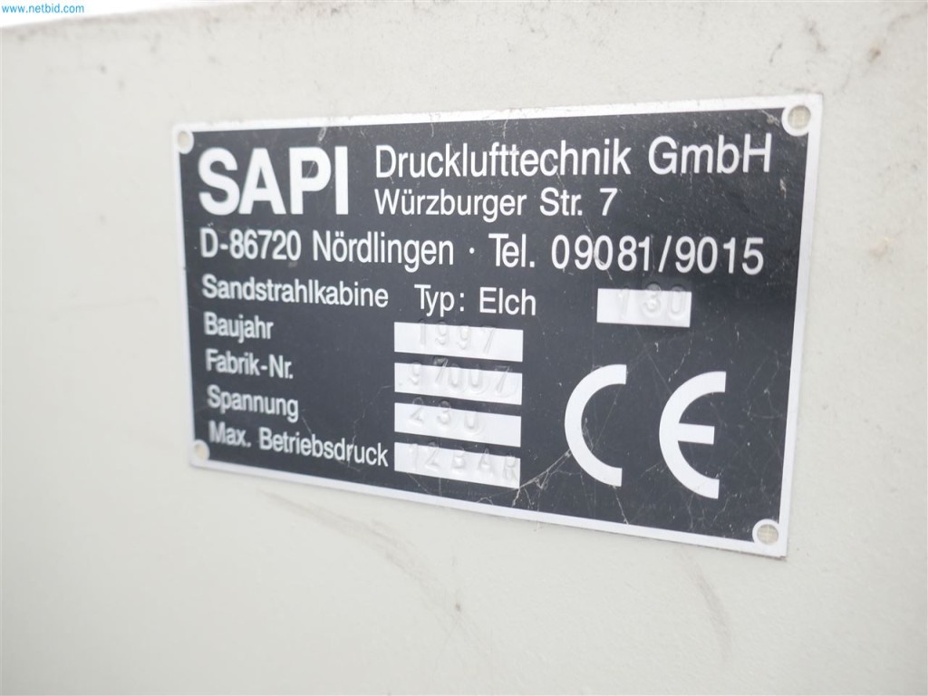 Maschinen, Warenvorräte, Lagertechnik u. Designmöbel eines Möbelherstellers-2