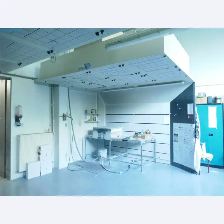 Maschinen, Warenvorräte, Lagertechnik u. Designmöbel eines Möbelherstellers-1