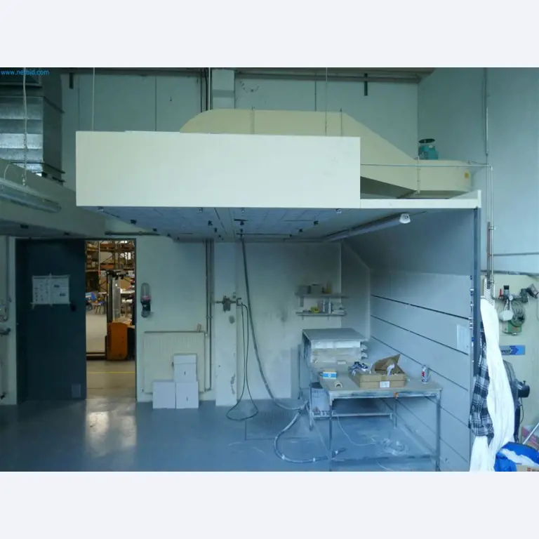 Maschinen, Warenvorräte, Lagertechnik u. Designmöbel eines Möbelherstellers-3