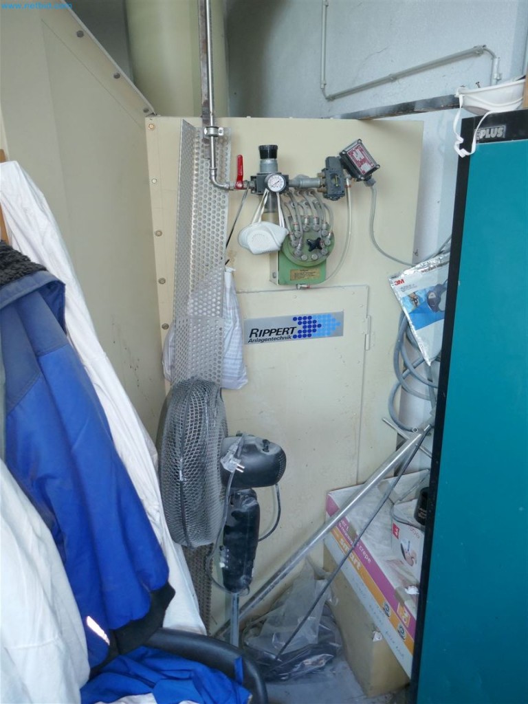 Maschinen, Warenvorräte, Lagertechnik u. Designmöbel eines Möbelherstellers-4