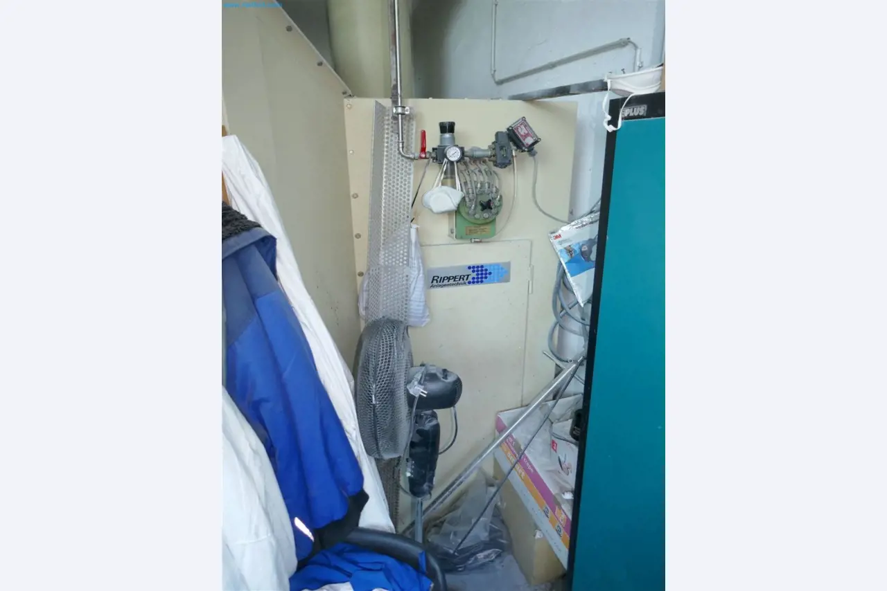 Maschinen, Warenvorräte, Lagertechnik u. Designmöbel eines Möbelherstellers-4