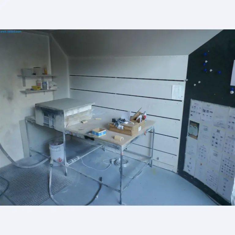 Maschinen, Warenvorräte, Lagertechnik u. Designmöbel eines Möbelherstellers-5