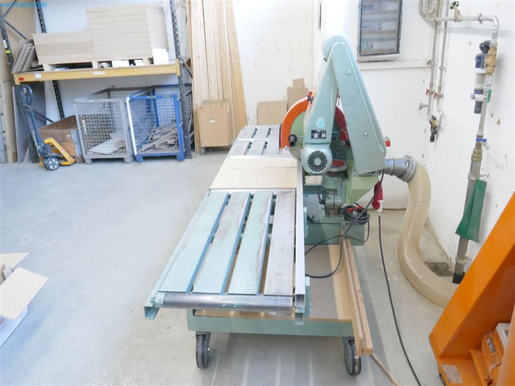 Maschinen, Warenvorräte, Lagertechnik u. Designmöbel eines Möbelherstellers-2