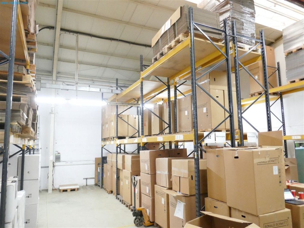 Maschinen, Warenvorräte, Lagertechnik u. Designmöbel eines Möbelherstellers-3
