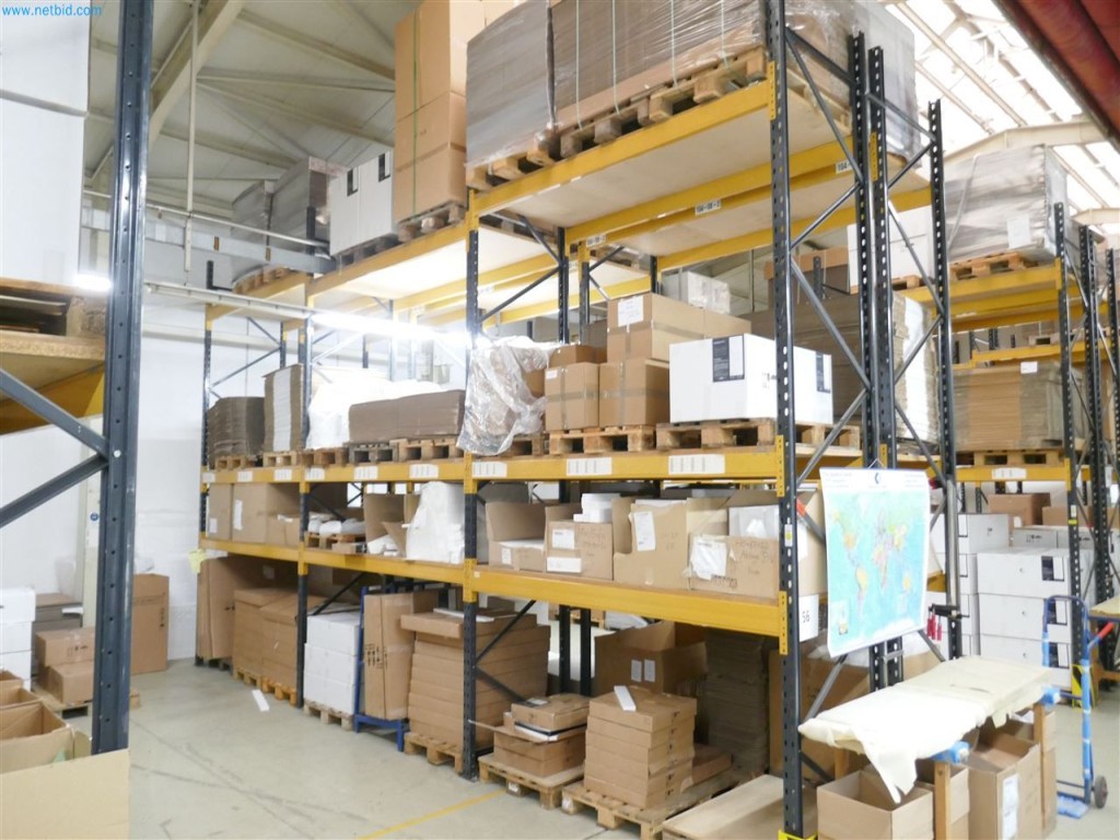 Maschinen, Warenvorräte, Lagertechnik u. Designmöbel eines Möbelherstellers-7