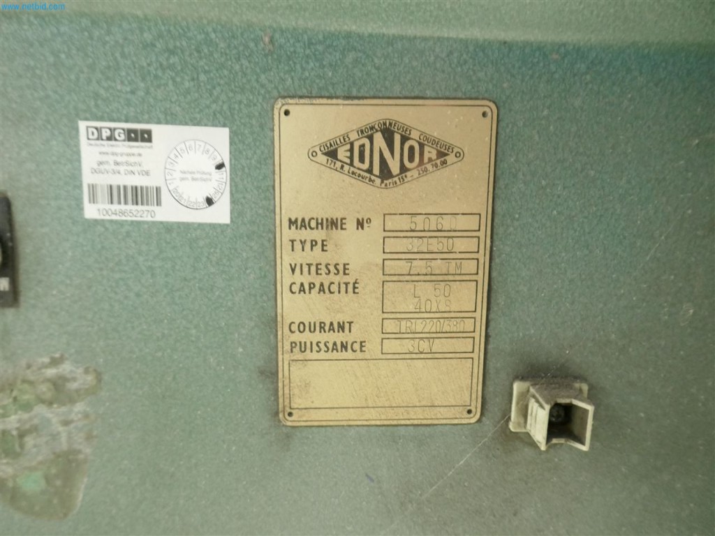 Maschinen, Warenvorräte, Lagertechnik u. Designmöbel eines Möbelherstellers-3