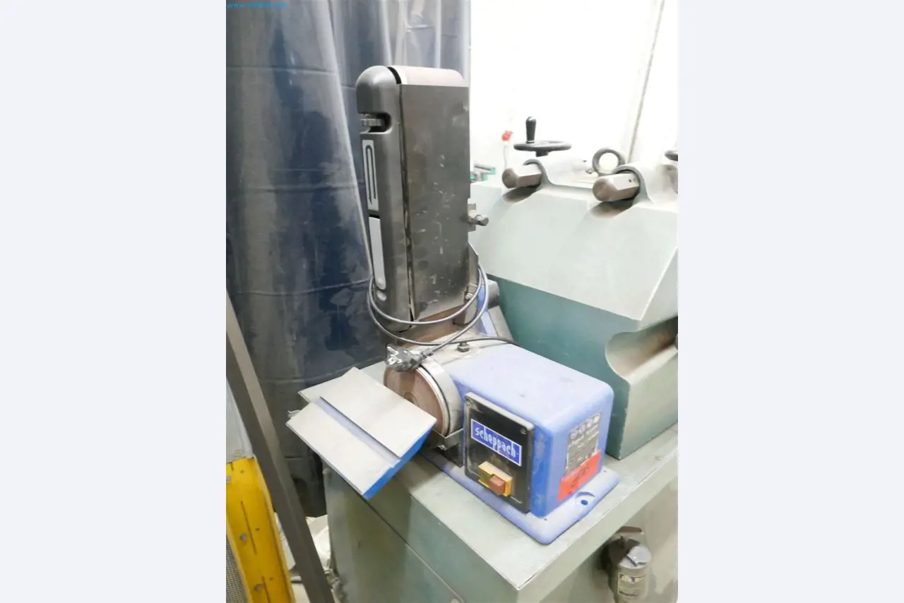 Maschinen, Warenvorräte, Lagertechnik u. Designmöbel eines Möbelherstellers-7