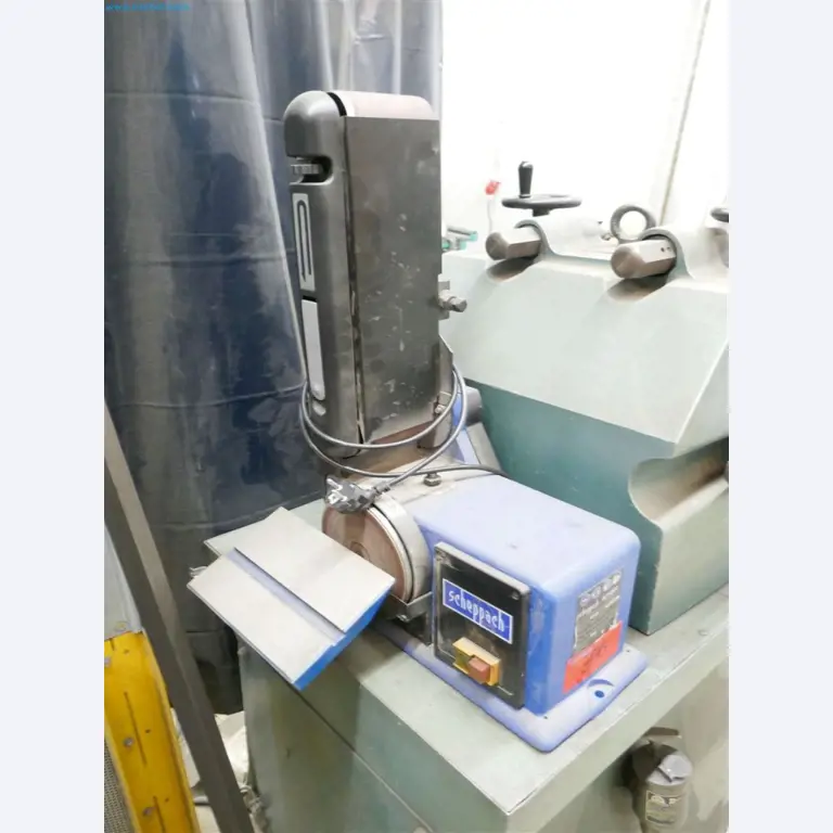 Maschinen, Warenvorräte, Lagertechnik u. Designmöbel eines Möbelherstellers-7