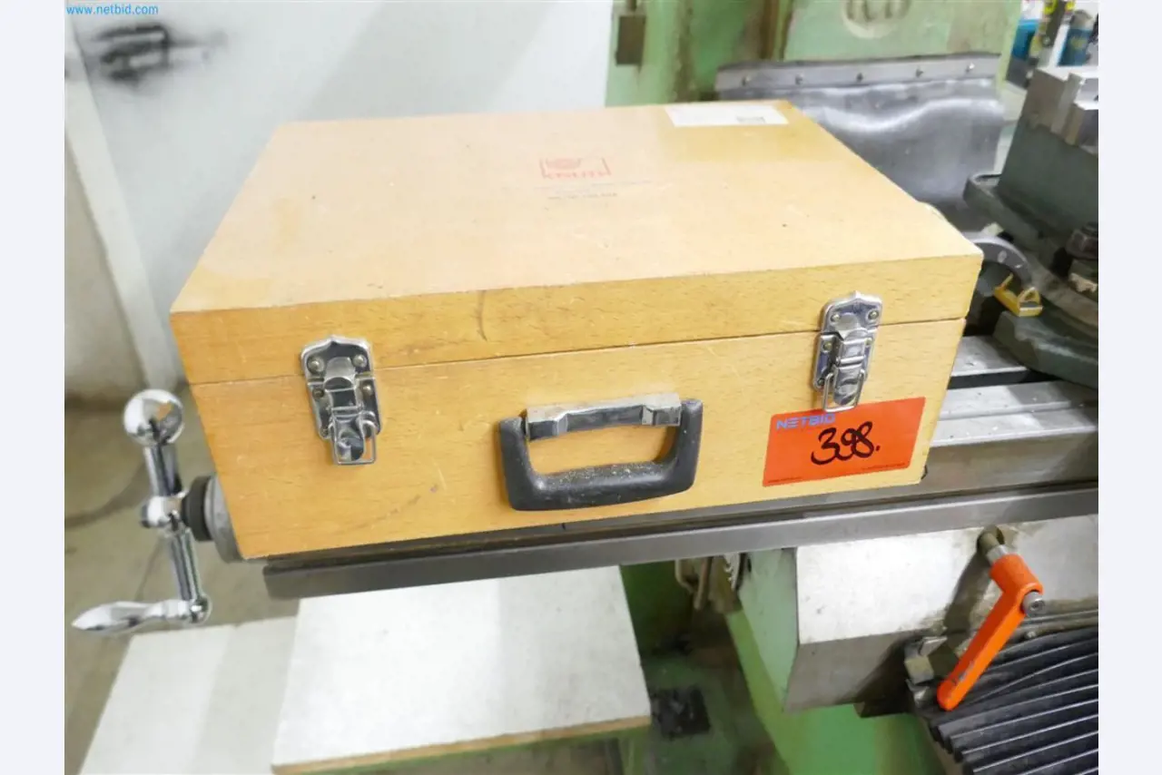 Maschinen, Warenvorräte, Lagertechnik u. Designmöbel eines Möbelherstellers-10