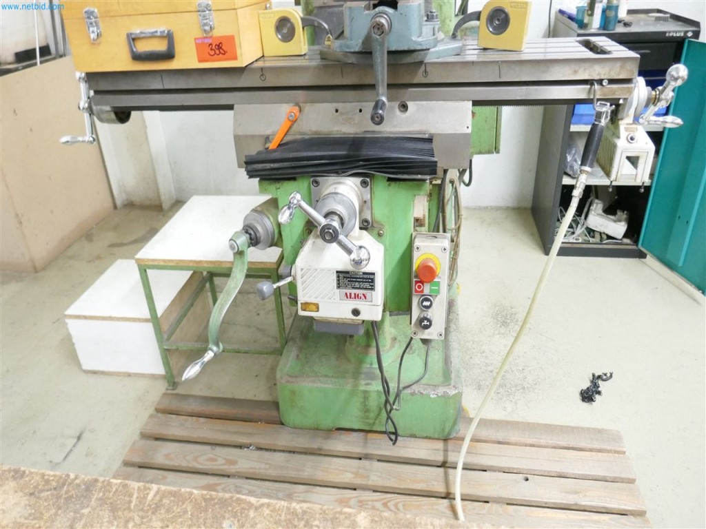 Maschinen, Warenvorräte, Lagertechnik u. Designmöbel eines Möbelherstellers-3