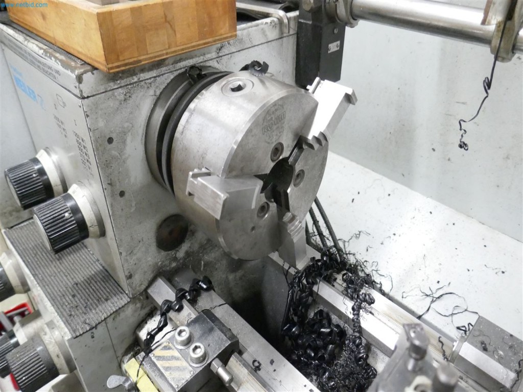 Maschinen, Warenvorräte, Lagertechnik u. Designmöbel eines Möbelherstellers-5