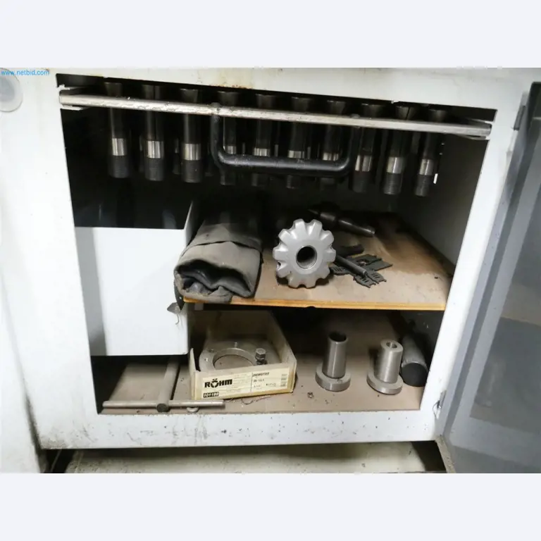 Maschinen, Warenvorräte, Lagertechnik u. Designmöbel eines Möbelherstellers-6