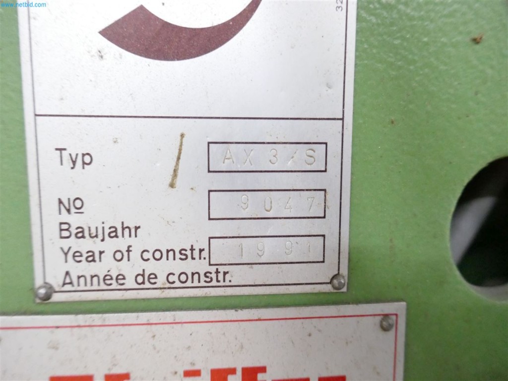 Maschinen, Warenvorräte, Lagertechnik u. Designmöbel eines Möbelherstellers-3