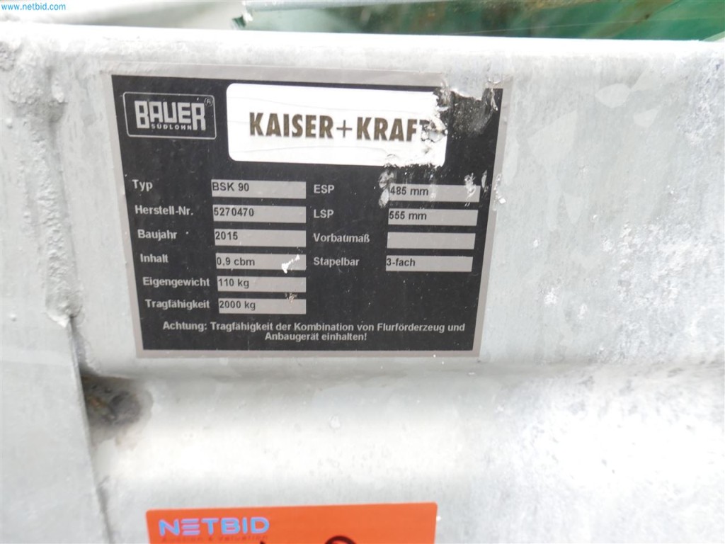 Maschinen, Warenvorräte, Lagertechnik u. Designmöbel eines Möbelherstellers-2