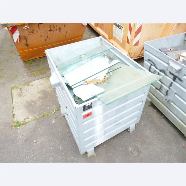 Maschinen, Warenvorräte, Lagertechnik u. Designmöbel eines Möbelherstellers-3