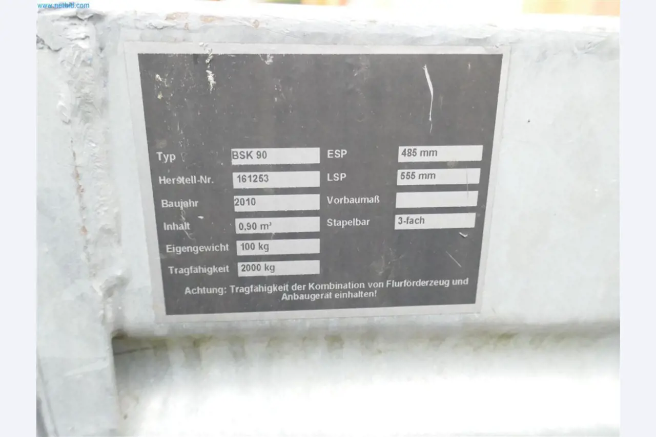 Maschinen, Warenvorräte, Lagertechnik u. Designmöbel eines Möbelherstellers-5