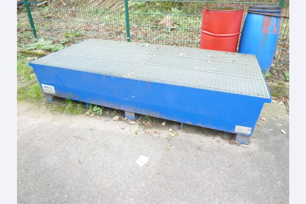 Maschinen, Warenvorräte, Lagertechnik u. Designmöbel eines Möbelherstellers-8