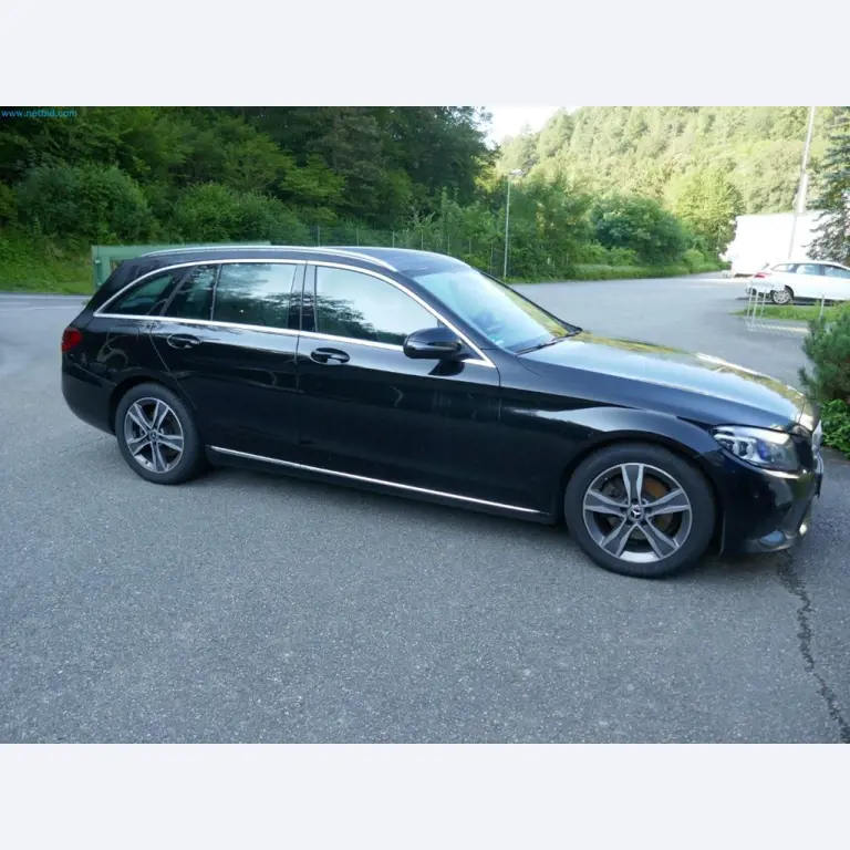 Maschinen, Warenvorräte, Lagertechnik u. Designmöbel eines Möbelherstellers-5