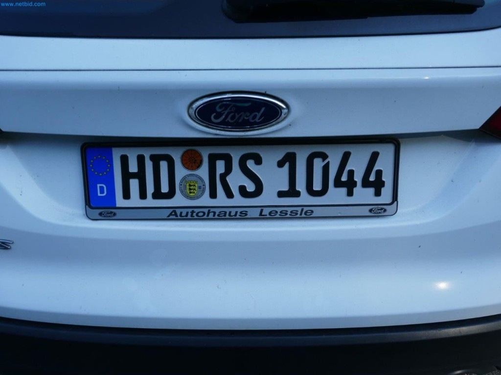 Maschinen, Warenvorräte, Lagertechnik u. Designmöbel eines Möbelherstellers-11