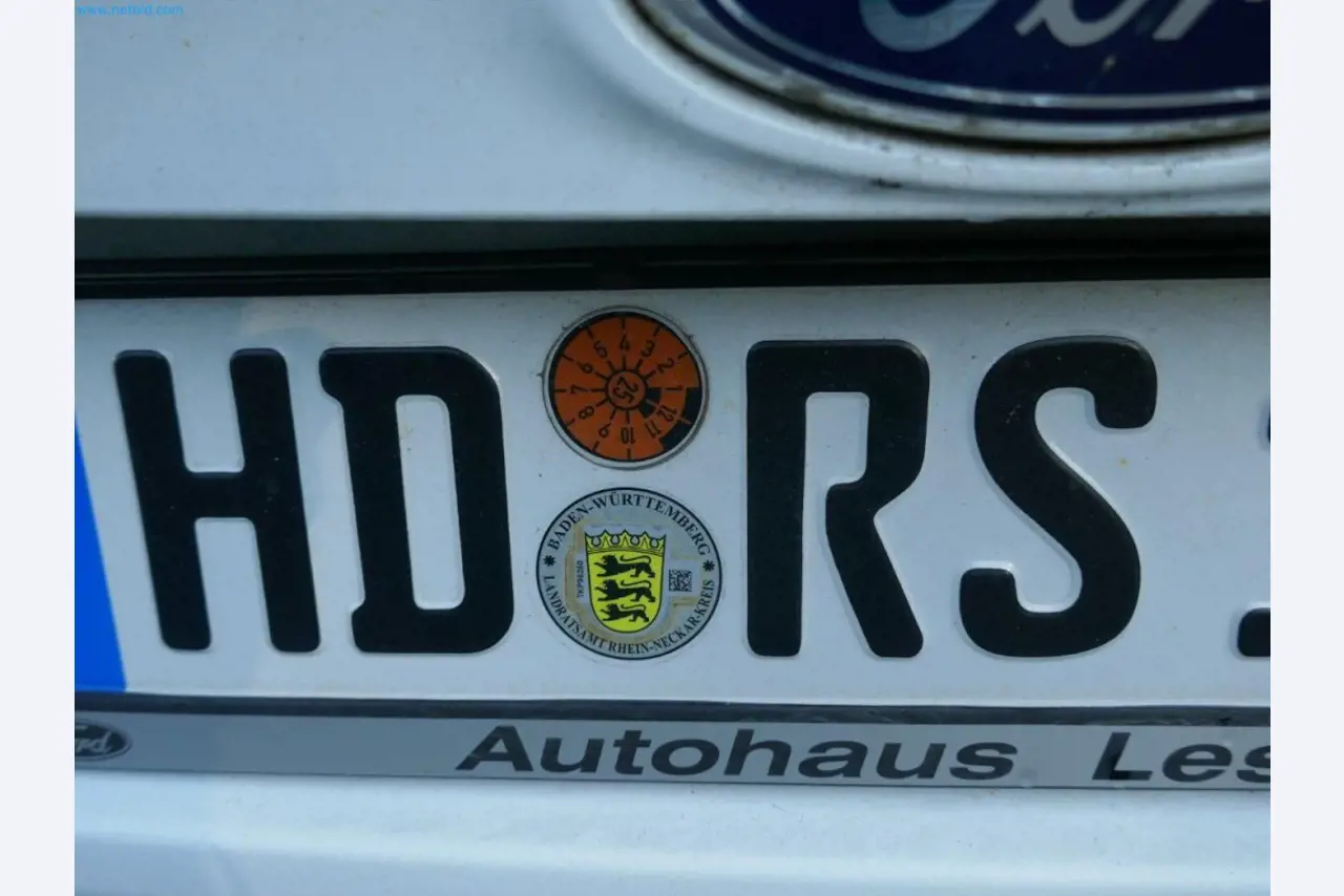 Maschinen, Warenvorräte, Lagertechnik u. Designmöbel eines Möbelherstellers-13