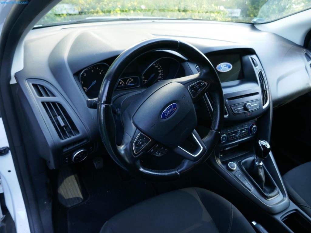 Maschinen, Warenvorräte, Lagertechnik u. Designmöbel eines Möbelherstellers-14