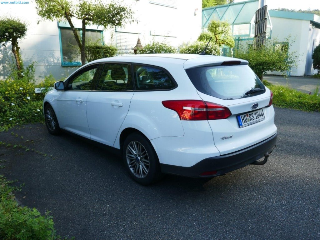 Maschinen, Warenvorräte, Lagertechnik u. Designmöbel eines Möbelherstellers-3