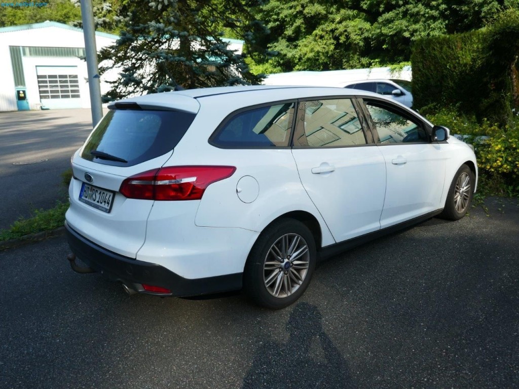 Maschinen, Warenvorräte, Lagertechnik u. Designmöbel eines Möbelherstellers-4