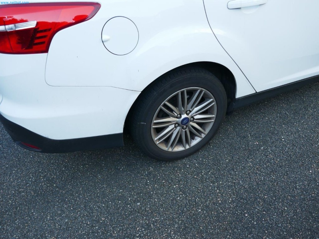 Maschinen, Warenvorräte, Lagertechnik u. Designmöbel eines Möbelherstellers-7