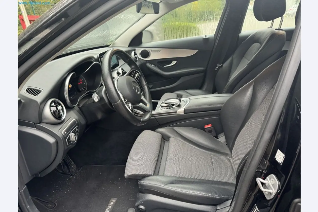 Maschinen, Warenvorräte, Lagertechnik u. Designmöbel eines Möbelherstellers-7