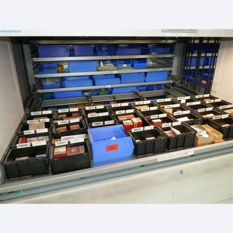 Maschinen, Warenvorräte, Lagertechnik u. Designmöbel eines Möbelherstellers-12