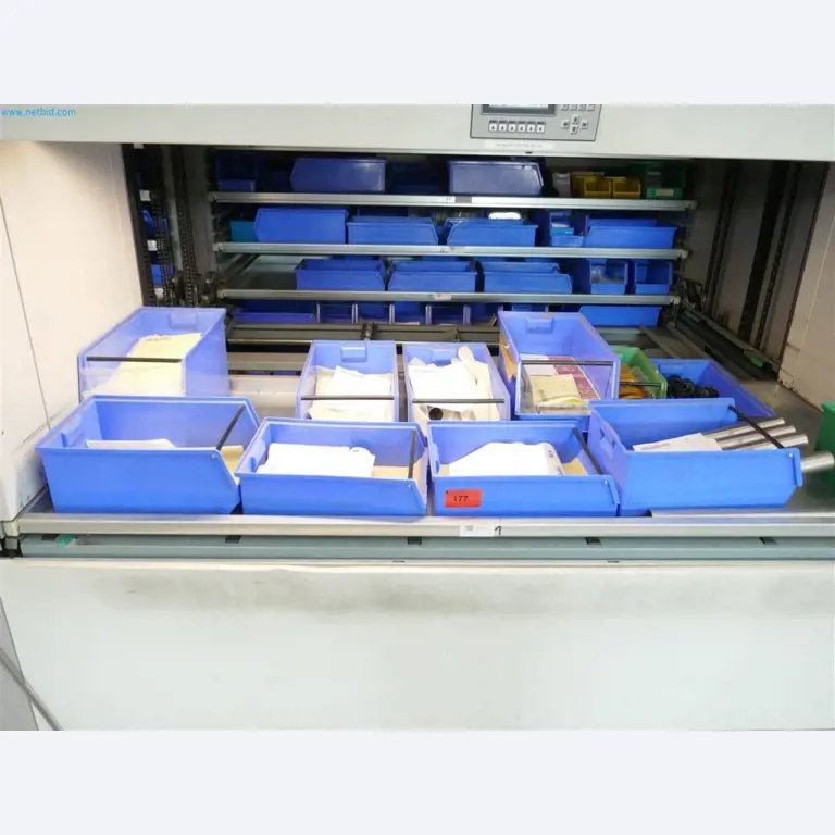 Maschinen, Warenvorräte, Lagertechnik u. Designmöbel eines Möbelherstellers-2