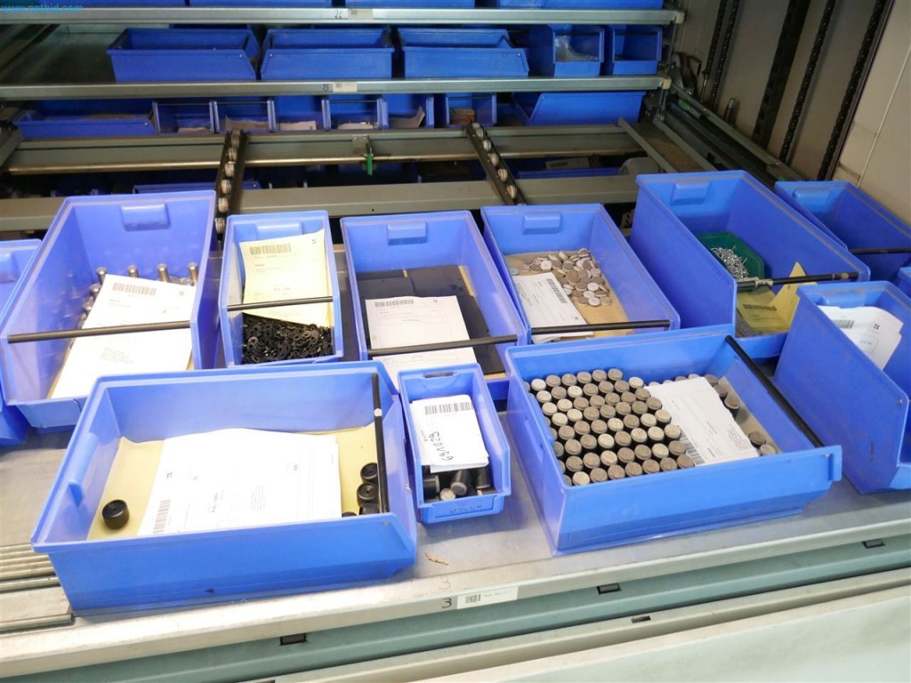 Maschinen, Warenvorräte, Lagertechnik u. Designmöbel eines Möbelherstellers-5