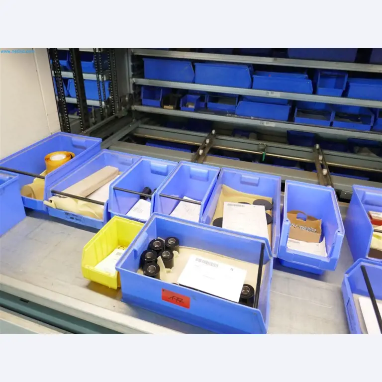 Maschinen, Warenvorräte, Lagertechnik u. Designmöbel eines Möbelherstellers-7