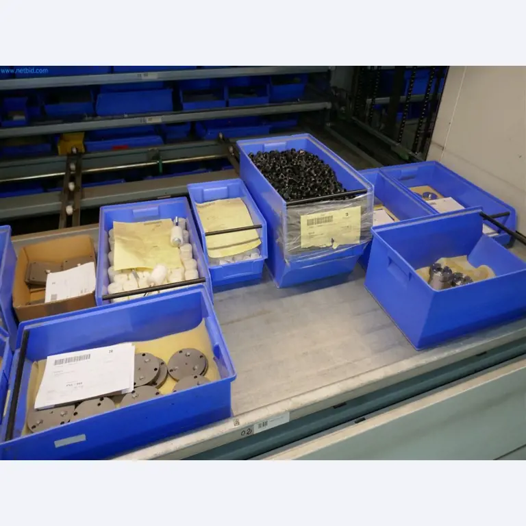 Maschinen, Warenvorräte, Lagertechnik u. Designmöbel eines Möbelherstellers-8